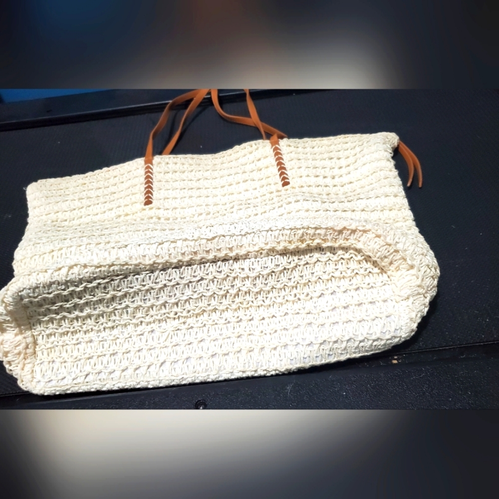 H&M Beach Bag - Picture 1 of 4